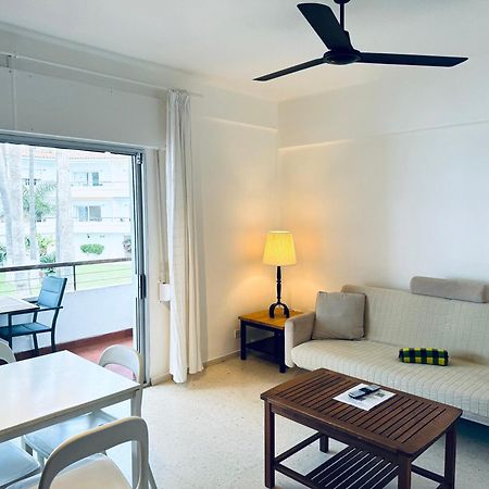 Apartamentos Playa Torrecilla 内尔哈 外观 照片