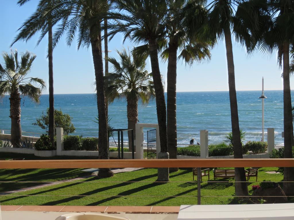 Apartamentos Playa Torrecilla 内尔哈 外观 照片