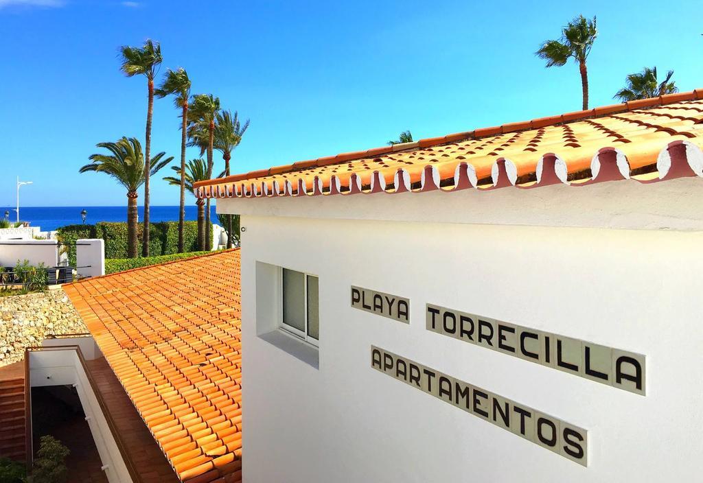Apartamentos Playa Torrecilla 内尔哈 外观 照片