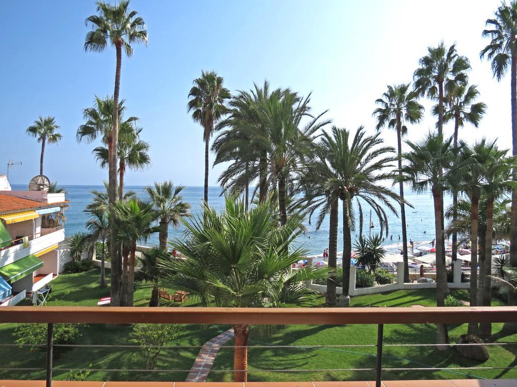 Apartamentos Playa Torrecilla 内尔哈 外观 照片