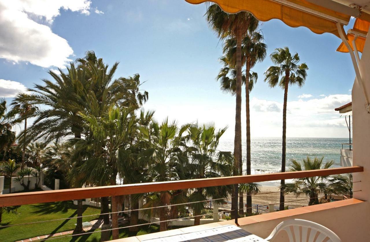 Apartamentos Playa Torrecilla 内尔哈 外观 照片